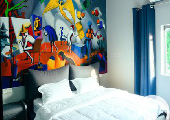 北川对于酒店的墙体彩绘而言更注重哪些方面？